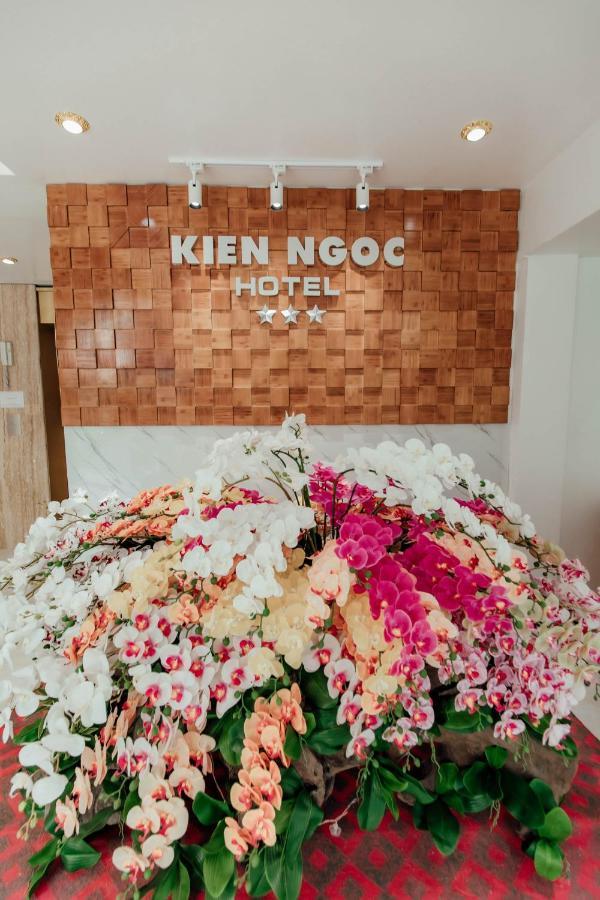 Hotel Khach San Kien Ngoc à Dong Khe Sau Extérieur photo