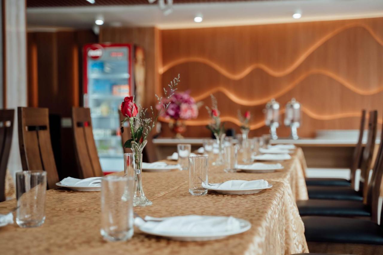 Hotel Khach San Kien Ngoc à Dong Khe Sau Extérieur photo