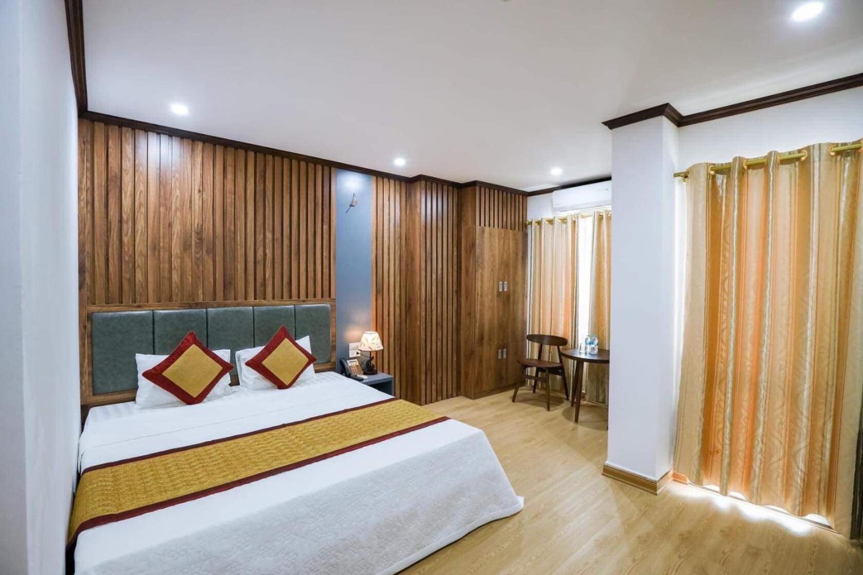 Hotel Khach San Kien Ngoc à Dong Khe Sau Extérieur photo