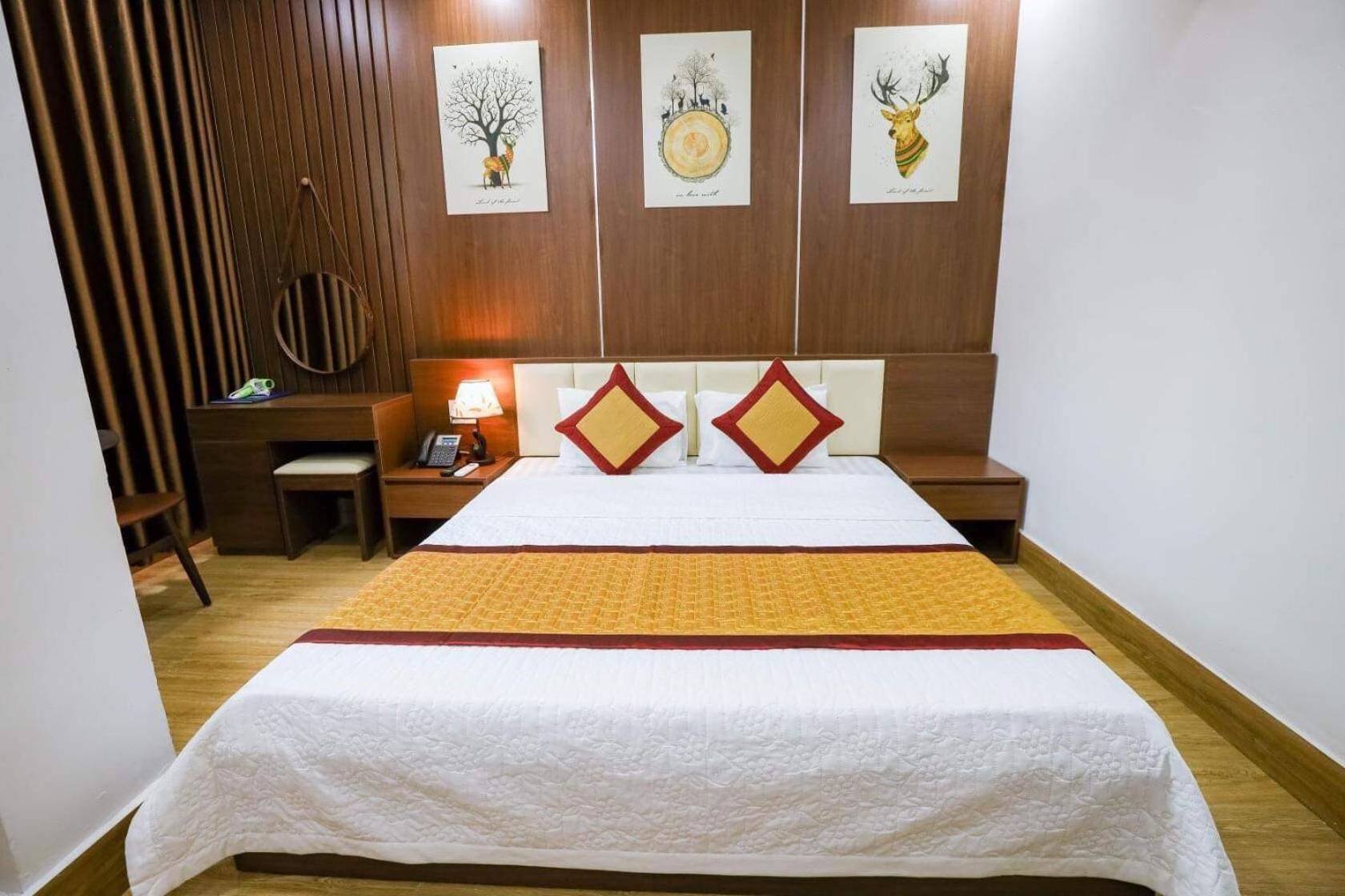 Hotel Khach San Kien Ngoc à Dong Khe Sau Extérieur photo