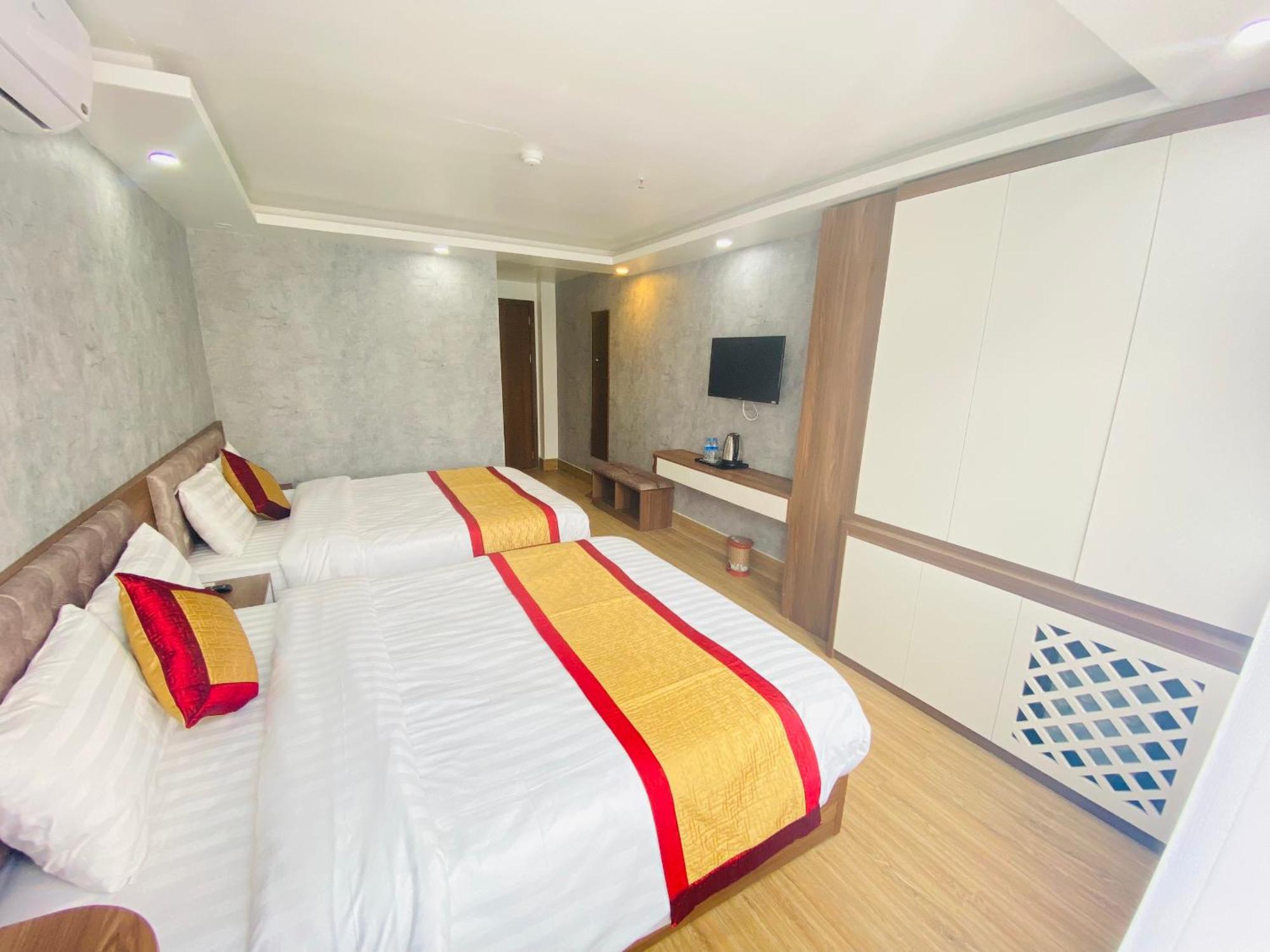 Hotel Khach San Kien Ngoc à Dong Khe Sau Extérieur photo