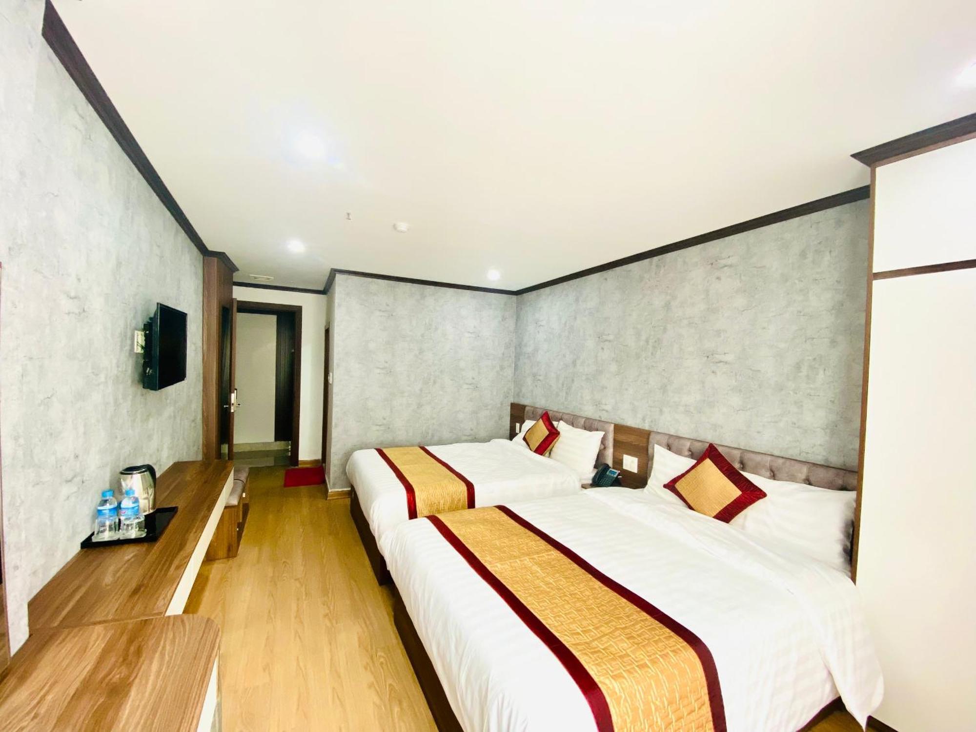 Hotel Khach San Kien Ngoc à Dong Khe Sau Extérieur photo